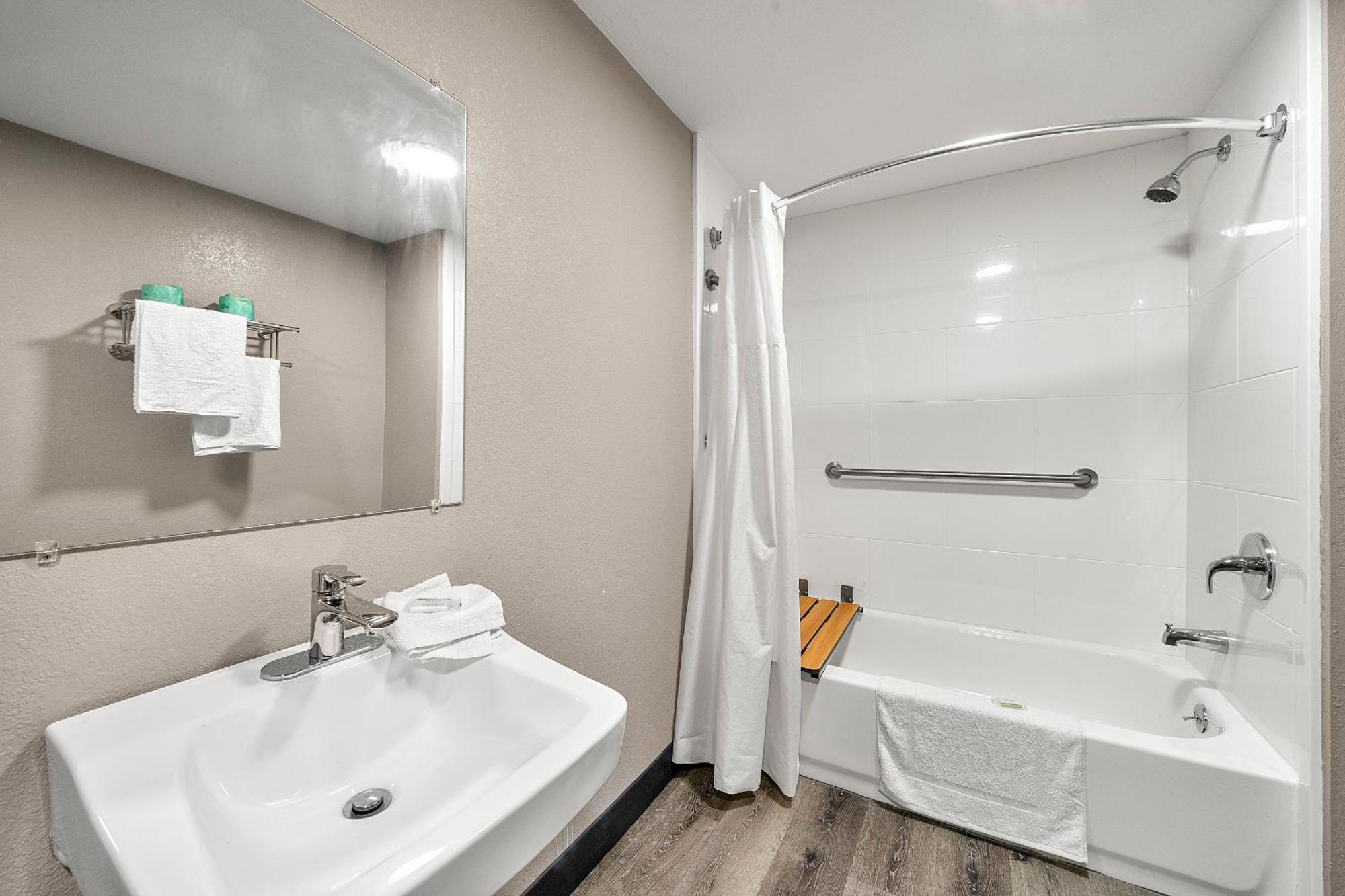 Southern Suites Carrollton 卡罗尔顿 外观 照片